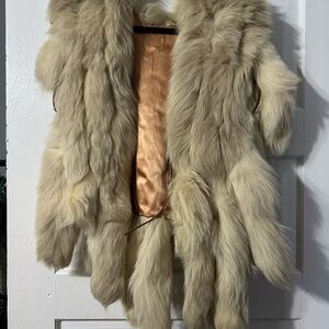 Fox Tail Fur Vest in Cream